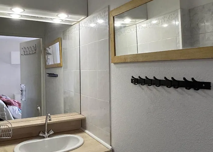 Mazet Climatise Avec Piscine & Tennis Calme Proche Lavandou *